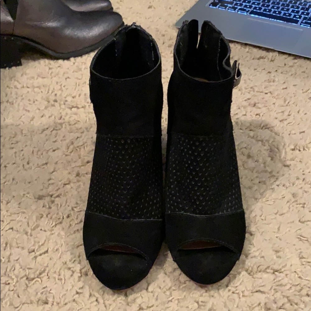 Ankle booties!